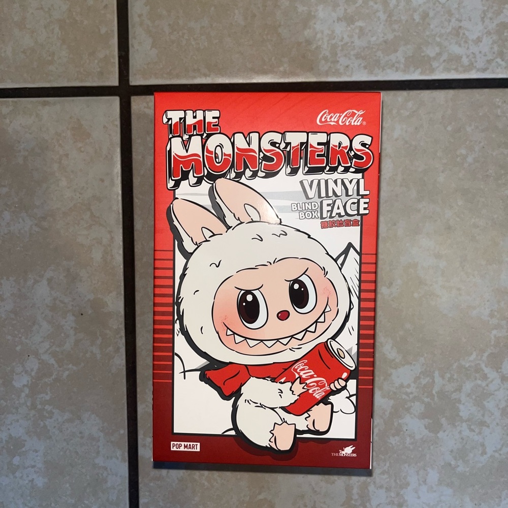 Coca-Cola The Monsters Vinyl Face Figure in Red and White